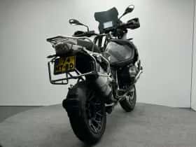BMW R (2023) thumbnail 4