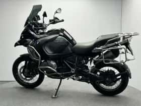 BMW R (2023) thumbnail 6