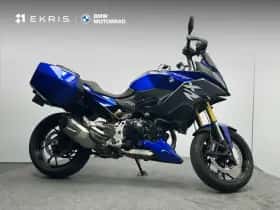 BMW F (2023)
