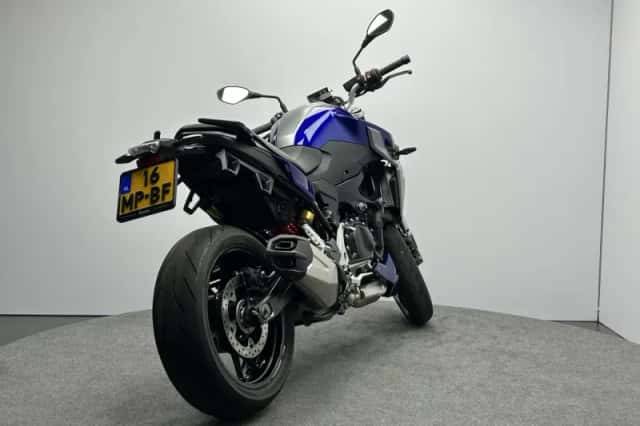 BMW F (2021) thumbnail 4