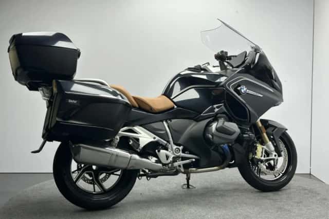 BMW R (2025) thumbnail 3