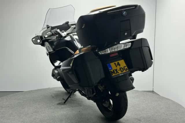 BMW R (2025) thumbnail 6
