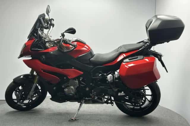 BMW S (2015) thumbnail 6