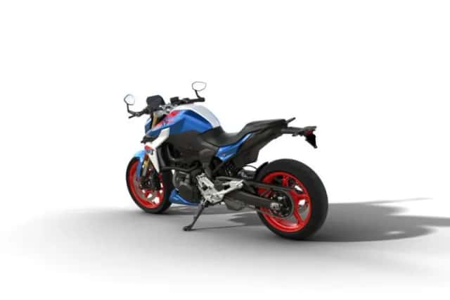 BMW F (2026) thumbnail 4