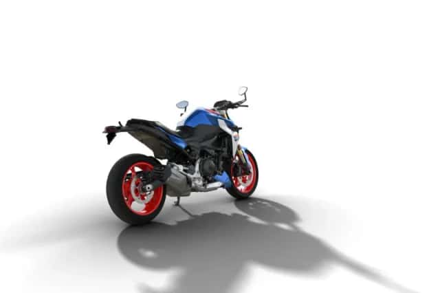 BMW F (2026) thumbnail 3