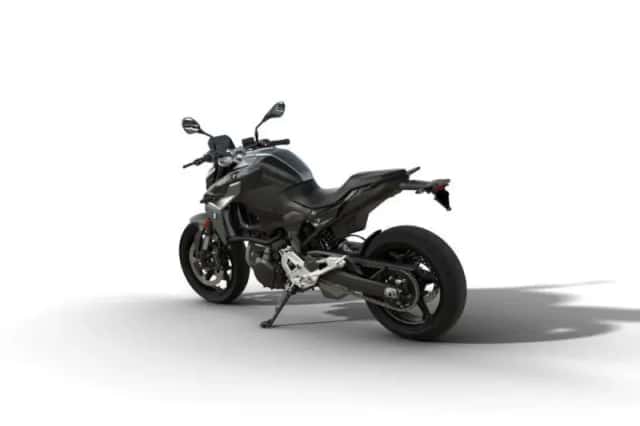 BMW F (2026) thumbnail 4