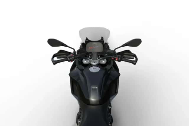 BMW F (2026) thumbnail 2