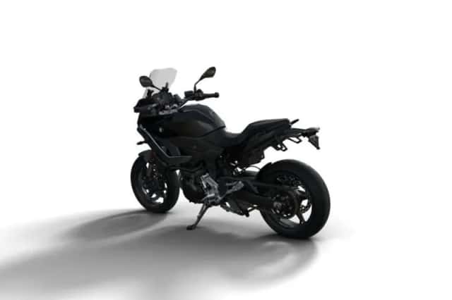 BMW F (2026) thumbnail 4