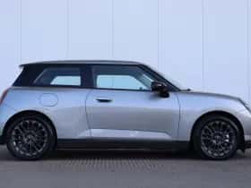 MINI Mini (2025) thumbnail 4