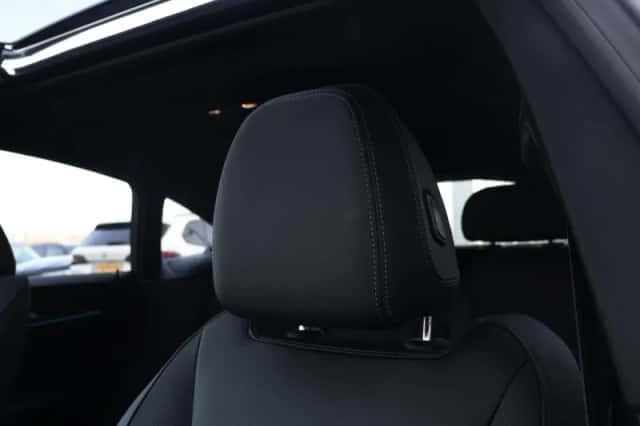 BMW i4 (2026) thumbnail 16
