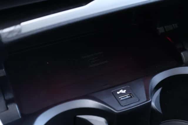 BMW i4 (2026) thumbnail 35