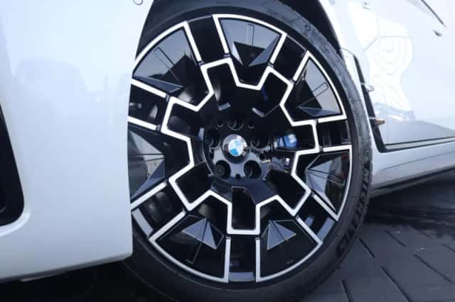 BMW i4 (2026) thumbnail 51