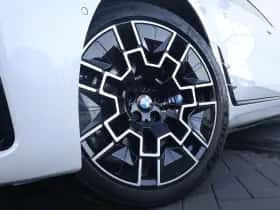 BMW i4 (2026) thumbnail 51