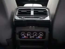 BMW i5 (2025) thumbnail 16