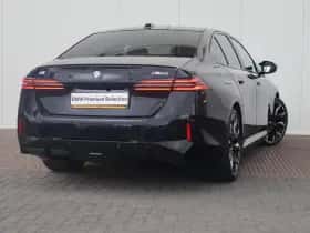 BMW i5 (2025) thumbnail 6