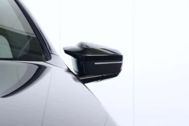 BMW i5 (2025) thumbnail 4