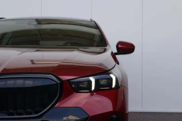 BMW 5-Serie (2025) thumbnail 3
