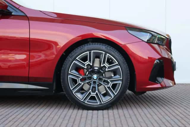 BMW 5-Serie (2025) thumbnail 5