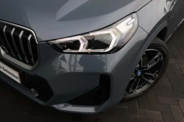 BMW X1 (2025) thumbnail 2