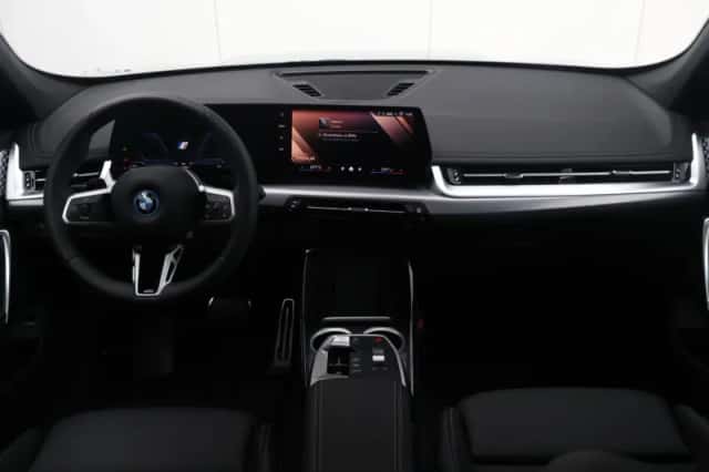 BMW X1 (2025) thumbnail 17