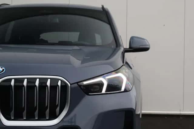 BMW X1 (2025) thumbnail 4