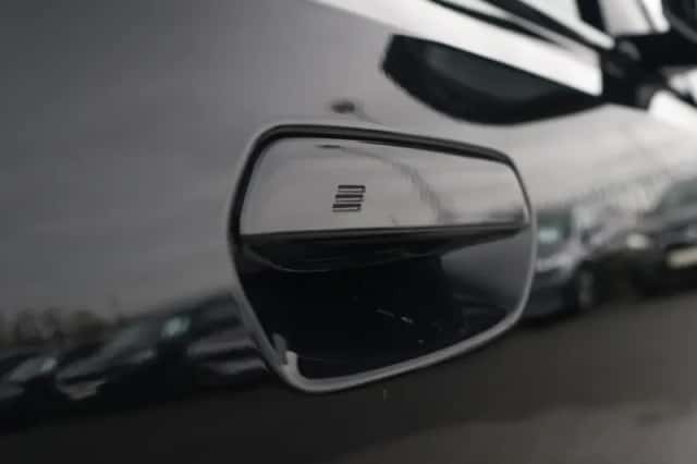 BMW 5-Serie (2025) thumbnail 54