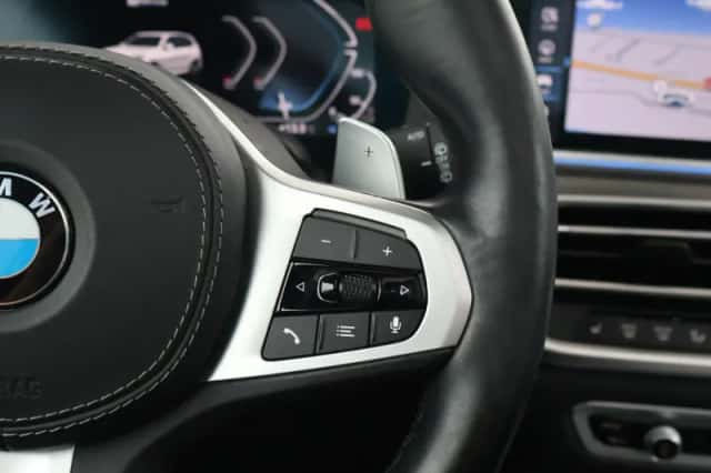 BMW X5 (2021) thumbnail 23