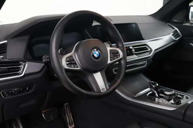 BMW X5 (2021) thumbnail 45