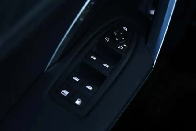 BMW X1 (2025) thumbnail 37