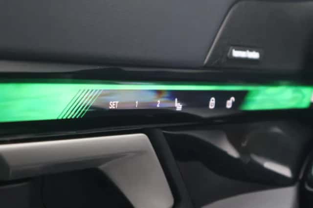 BMW i5 (2025) thumbnail 22