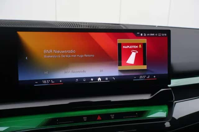 BMW i5 (2025) thumbnail 29