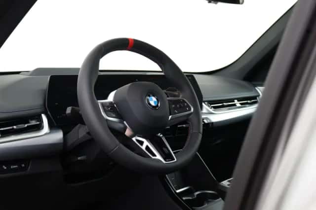 BMW X1 (2026) thumbnail 16
