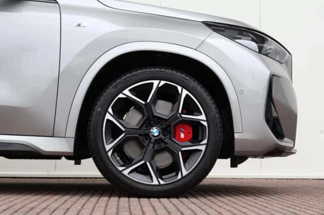 BMW X1 (2026) thumbnail 6