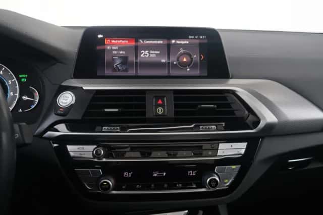 BMW X3 (2020) thumbnail 26