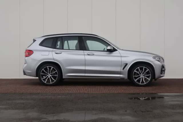 BMW X3 (2020) thumbnail 4