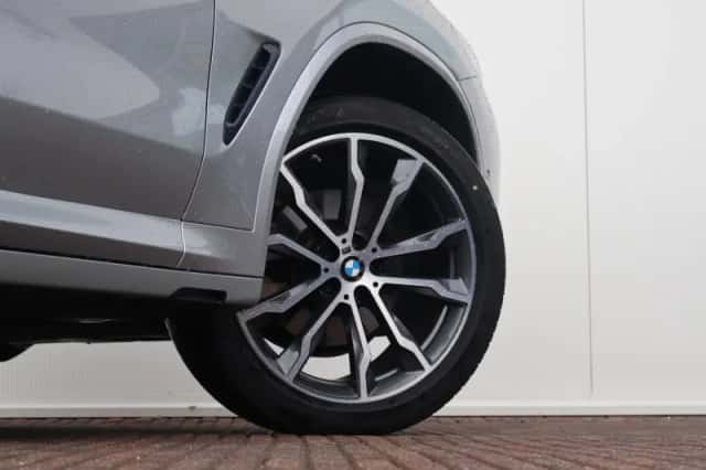 BMW X3 (2020) thumbnail 7