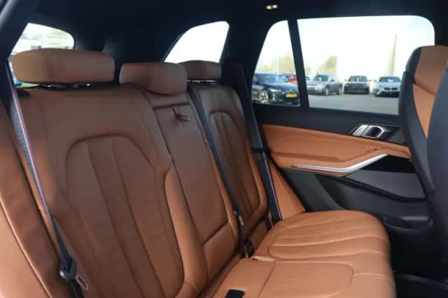 BMW X5 (2022) thumbnail 13