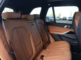 BMW X5 (2022) thumbnail 13