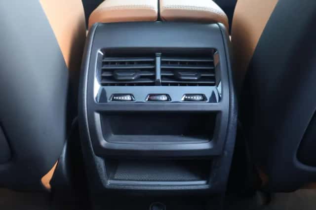 BMW X5 (2022) thumbnail 15