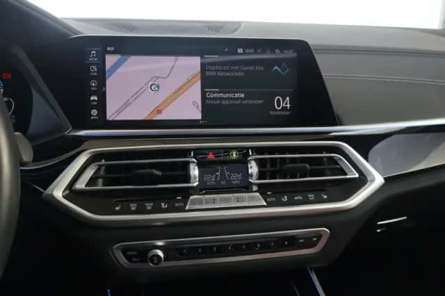BMW X5 (2022) thumbnail 22