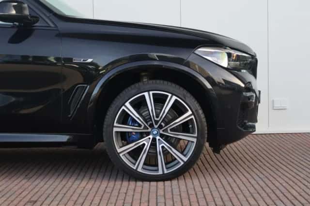 BMW X5 (2022) thumbnail 5