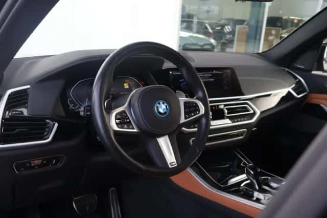 BMW X5 (2022) thumbnail 45