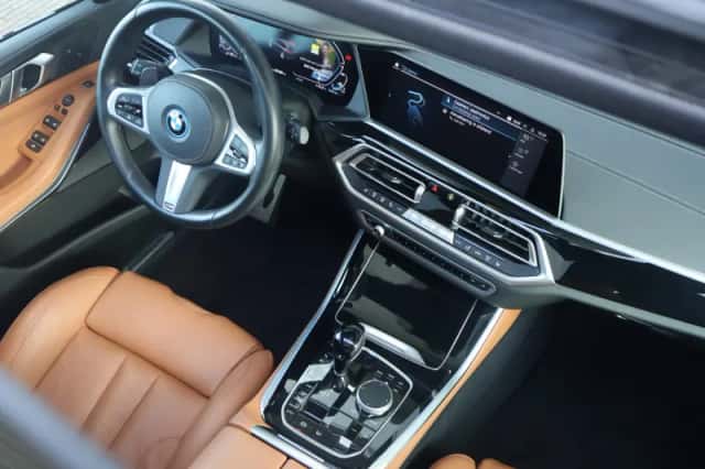 BMW X5 (2022) thumbnail 46