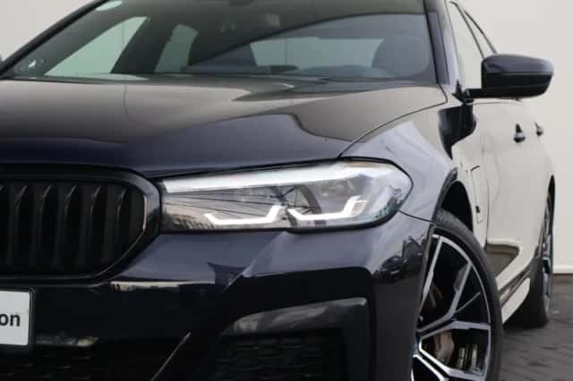 BMW 5-Serie (2022) thumbnail 2