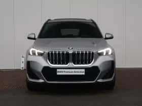 BMW X1 (2024) thumbnail 2