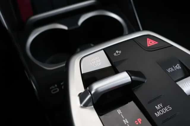 BMW X1 (2024) thumbnail 25
