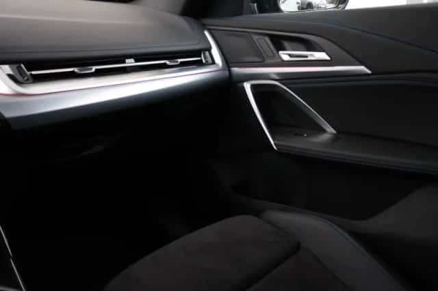 BMW X1 (2024) thumbnail 29
