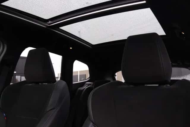 BMW X1 (2024) thumbnail 42