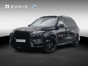 BMW X7 (2023)