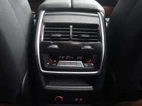 BMW X7 (2023) thumbnail 15